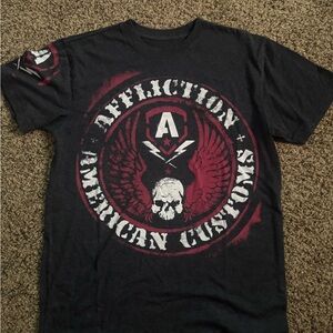 Men’s Affliction T-Shirt Size Medium